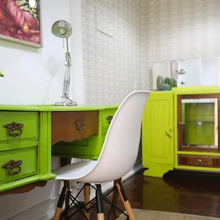 Cool Flat With Big Patio In Center Apartamento